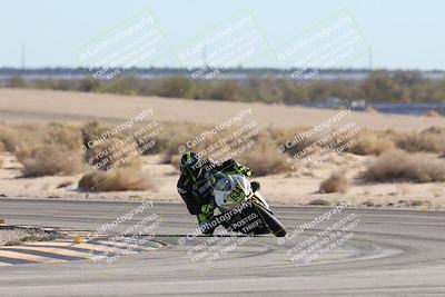 media/Dec-06-2025-CVMA (Sat) [[4a896cc04c]]/Race 3-Amateur Formula Open/